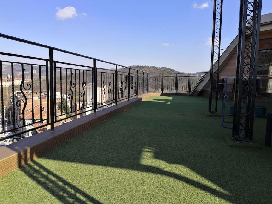 Unique Studio- Great Balcony And View! Parking Possibility! Veliko Tarnovo Ngoại thất bức ảnh