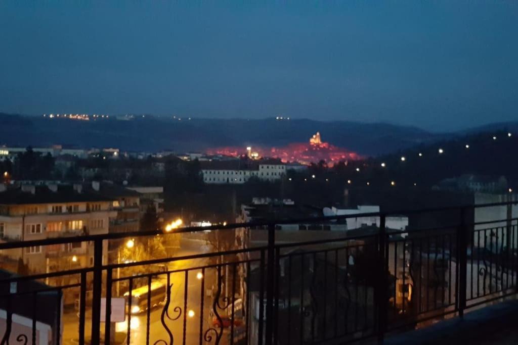 Unique Studio- Great Balcony And View! Parking Possibility! Veliko Tarnovo Ngoại thất bức ảnh
